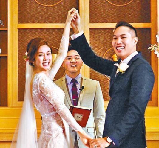 岑麗香宣布造人成功，檢查時卻叫醫生遮住 「性別欄目」 