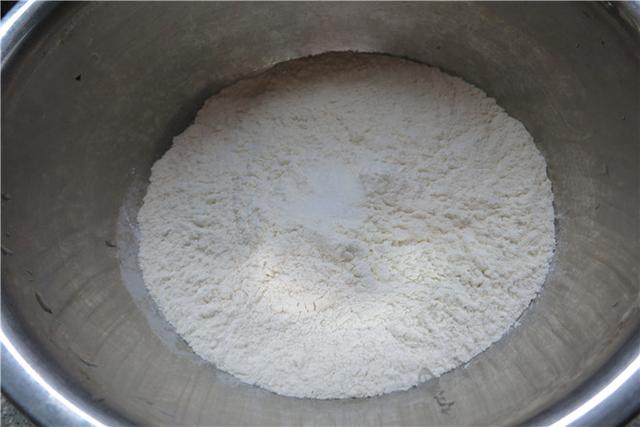 分享皮薄如紙全燙麵韭菜餅的做法關鍵還不露餡，放涼了也不硬