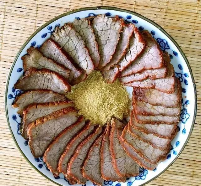 五香鹵牛肉五香鹵牛肉