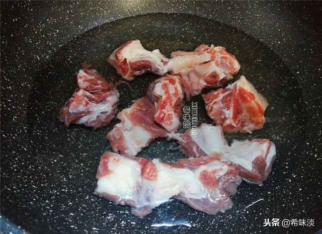 12月最適合喝這碗湯，鮮美營養好，孩子要常喝，比吃鈣片強！