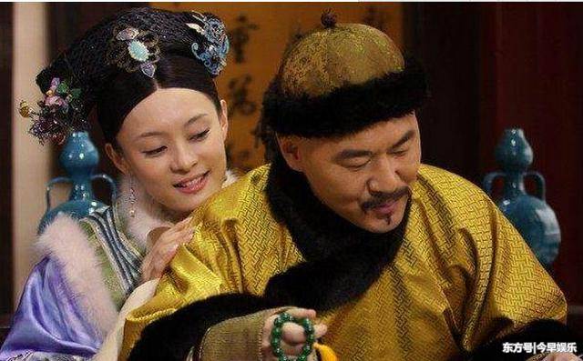 皇上走後，甄嬛為何「喊了三句皇上駕崩」？90%的人都沒看懂其中暗藏玄機！