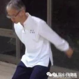 每天這樣做「甩手操」，甩掉一身疾病讓你「通體舒暢」！