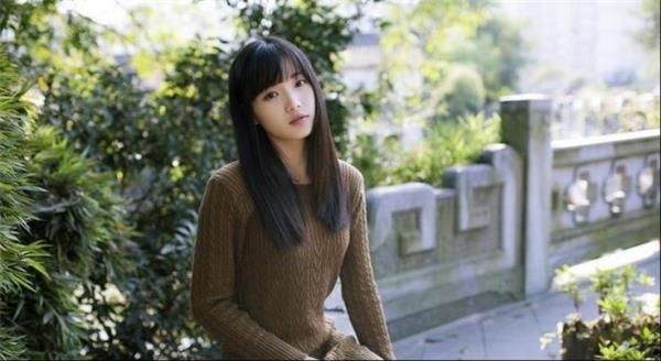 我和大嫂同時懷孕，婆婆送她一輛車卻只送我一台電鍋…沒想到回家「打開電鍋後…」眼淚止不住！