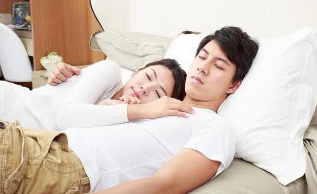 「出軌離婚後，娶了情人才明白髮妻的好」，一位46歲男人的悔悟