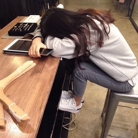 男人回信慢，偶爾不聯繫，代表什麼！你們知道嗎？？