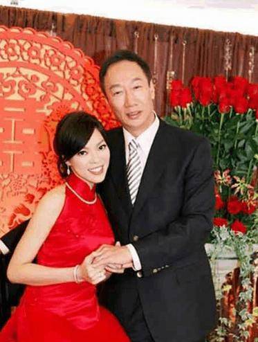 她打敗林志玲嫁入豪門，6年生3娃！原來是因為「這點」讓郭董選擇了她... -