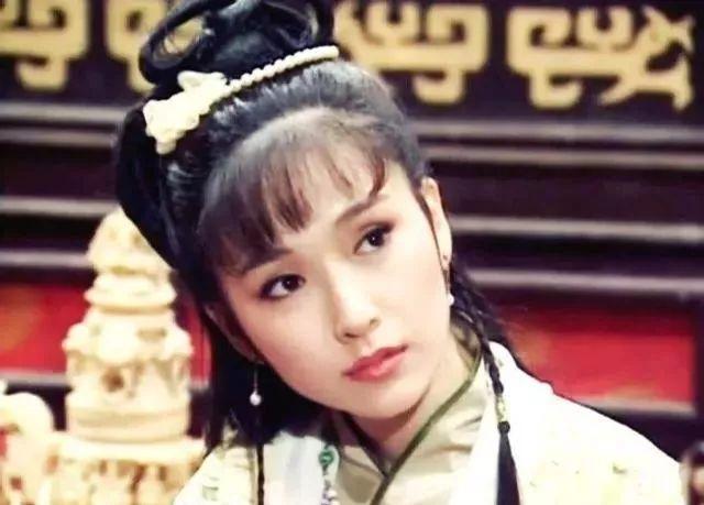 曾是台灣「第一媳婦」，從影25年塑造無數經典，現52歲仍未婚 