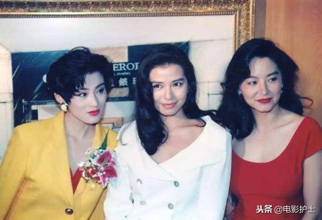 58歲鐘楚紅近況曝光，曾是周潤發最佳女搭檔，47歲守寡至今未再婚!