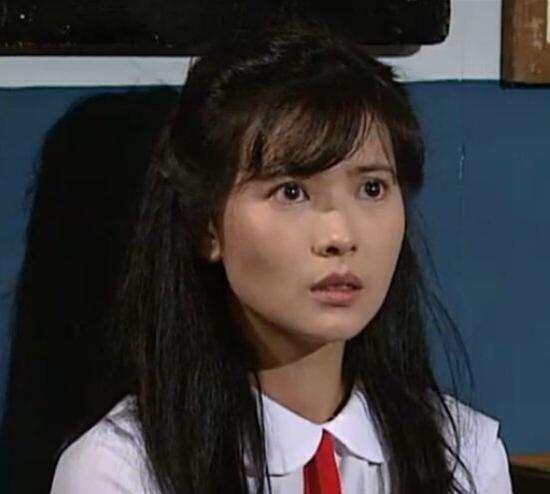 藍潔瑛屍體發臭才被發現，兩位影壇大佬和一名女星都欠她一句道歉!