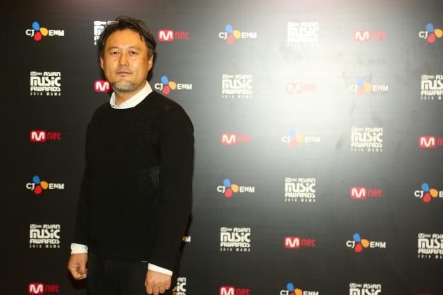 IZ*ONE分享宿舍生活，《MAMA》高層金顯修贊陳奕迅的演出令人難忘