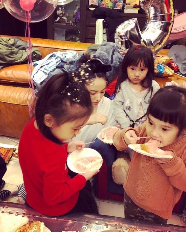 歐弟女兒長大了！渾圓大眼「天生美瞳片」萌炸　和咘咘Mia同框堪稱「最強女團」 