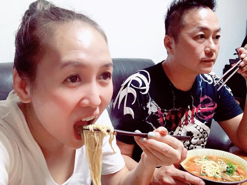 張克帆結婚2年和老婆「各睡各的」？妻曾陷低潮「1年說不出話」他不離棄：別怕，我在！ 