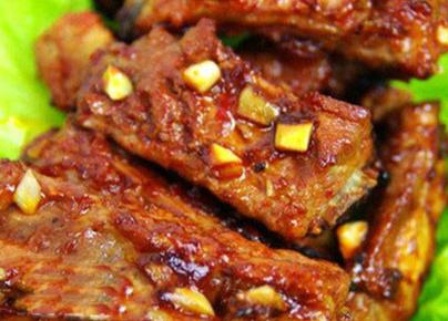 吃完讓你忍不住吮指頭的8種排骨做法，吶～教你咯