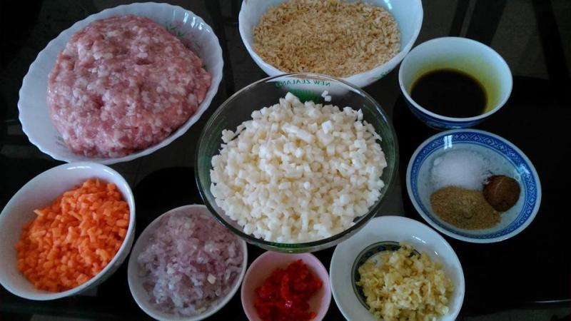 一包蘇打餅就可以做出各種料理，肉丸和蛋糕，全都搞得定！超簡易料理，超Yummy！ 