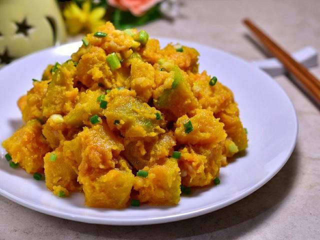 營養可口的家常菜，肉質鮮嫩很下飯，做法超級簡單