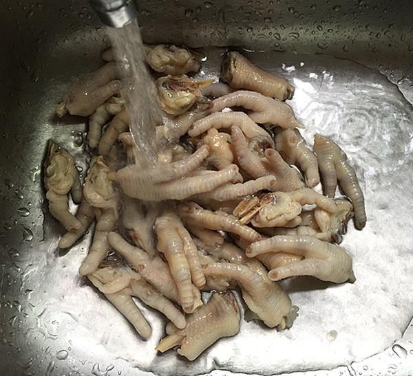 舌尖上美味超級好吃的酸辣鳳爪！詳細教你抖音「網紅」酸辣鳳爪
