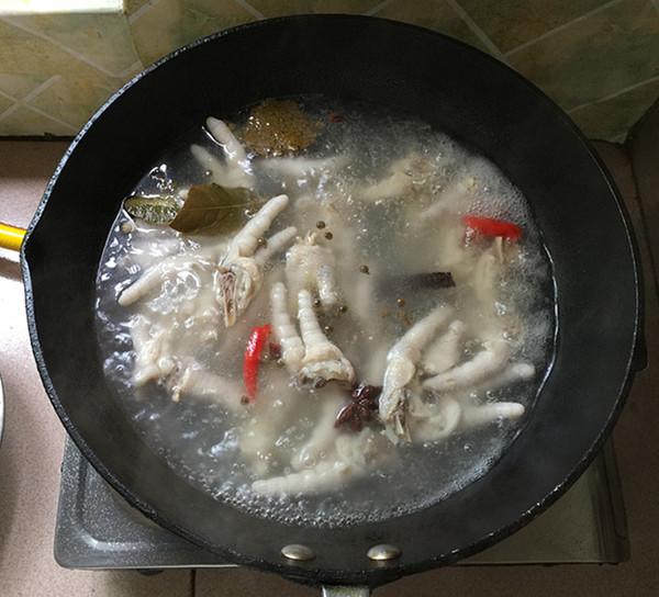 舌尖上美味超級好吃的酸辣鳳爪！詳細教你抖音「網紅」酸辣鳳爪