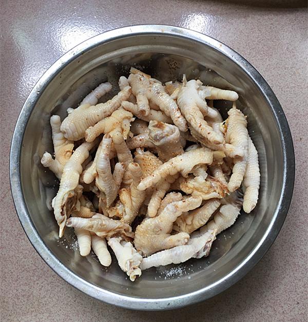 舌尖上美味超級好吃的酸辣鳳爪！詳細教你抖音「網紅」酸辣鳳爪