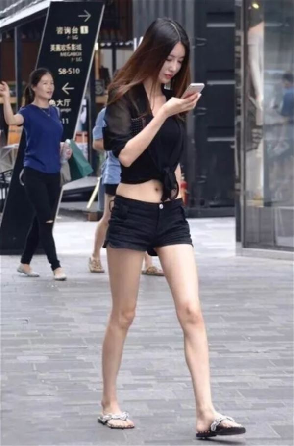 大齡剩女爆改8坪大小的套房，看到成品後的父母再也不逼嫁了！