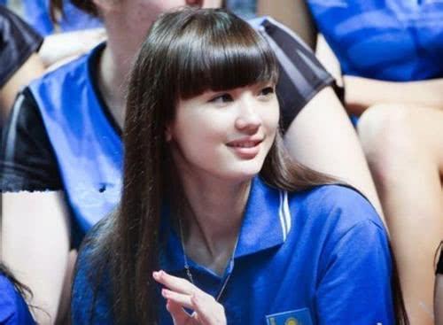 排球美少女「奇蹟天使變網紅臉」 詭異厚唇讓粉絲：還我清純妹子 
