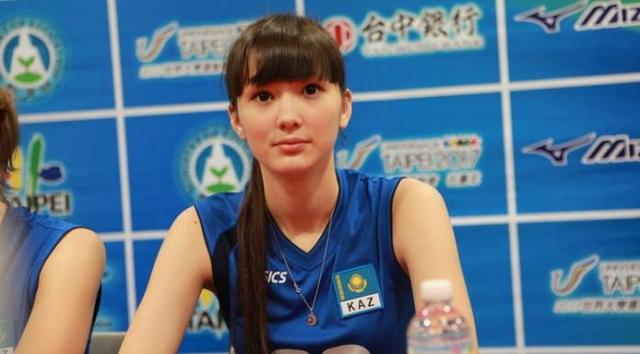 排球美少女「奇蹟天使變網紅臉」 詭異厚唇讓粉絲：還我清純妹子 