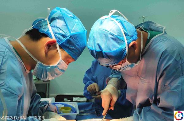 29歲婷婷，年輕媽媽生下寶寶再也沒睜開眼睛，家人含淚捐器官，讓5人獲新生 