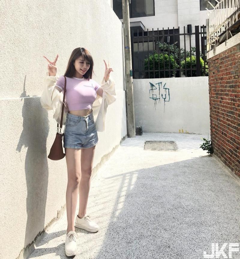 倫敦大學正妹「媛仔」身材超好，不管穿什麼都超緊繃！ 