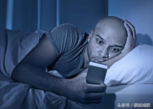 專家說：長期熬夜造成的5大傷害，很難補回來，讓人後怕
