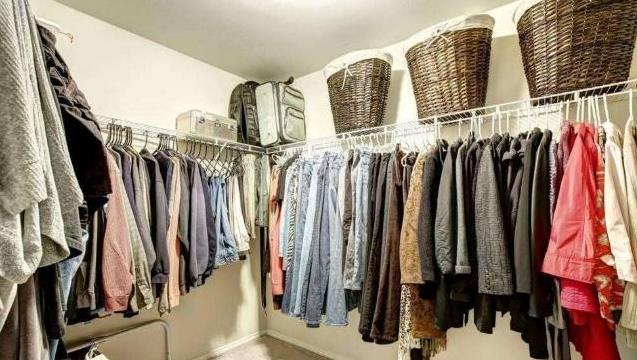 新買的衣服要不要先洗了再穿？聽服裝老闆說完，才知我錯了幾十年