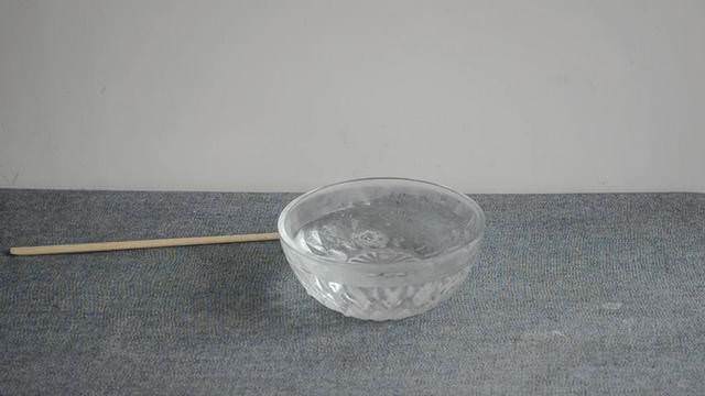 牙疼起來真要命，嘴裡含上它，3秒快速止痛，不知道就可惜了