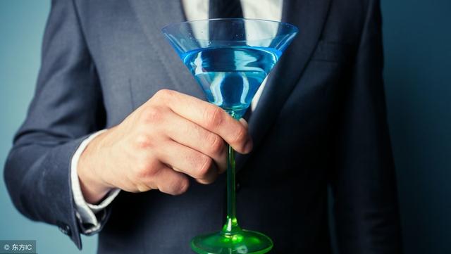 一個男人要想出人頭地，必須戒掉5件事，否則一切免談！