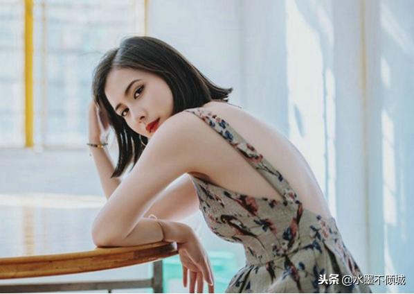 男人回歸家庭，小三兒不甘心，第二次插足，被男人母親打落牙齒