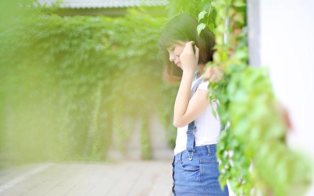 我在家全職帶娃，老公從不伸手，母親給我出一主意，他開始看孩子