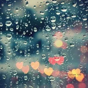 下雨天了，我好想你.....