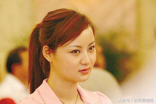 媳婦懷孕回娘家，接到丈母娘的電話，我當著母親的面掀翻了桌子