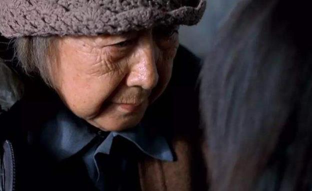 俺剛懷孕老公車禍去世，收到一筆百萬轉帳，俺含淚打了腹中孩子