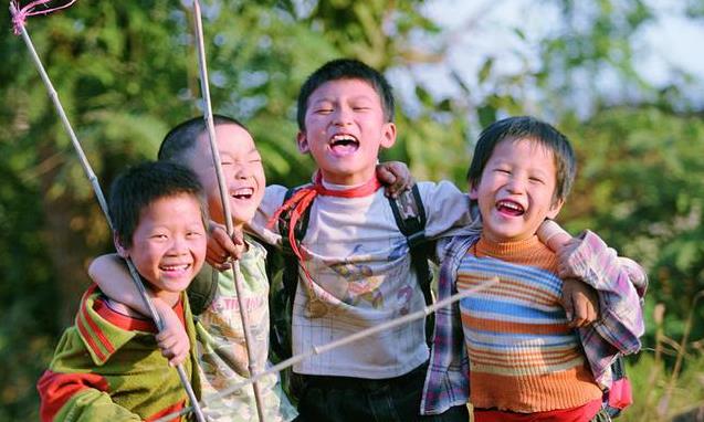 經常外出旅行與宅在家的孩子有何區別？科學實驗告訴你：5年後你就知道了！ 