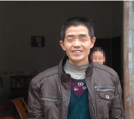 妻子弄丟兒子，母親逼他離婚，九年後兒子回來，講出真相他卻蒙住