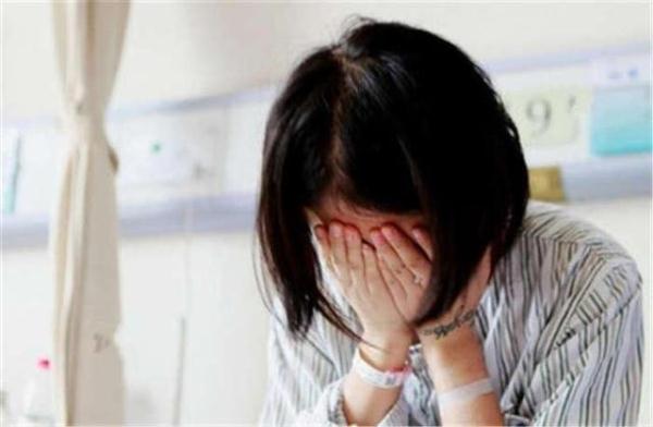 懷孕6個月做孕檢，發現胎兒唇齶裂嚴重，預防唇齶裂這兩點要做好
