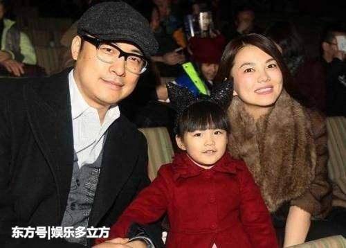 同樣都是二婚，李湘化身女王，賈靜雯被寵成公主，而她卻成了保姆！