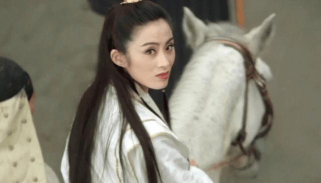 新《倚天屠龍記》陳鈺琪版趙敏英氣俊朗，網友：讓成昆幹掉張無忌 