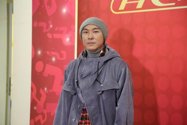 張衛健拒出席TVB頒獎禮錯失視帝，《大帥哥》點播率超2.6億成贏家 