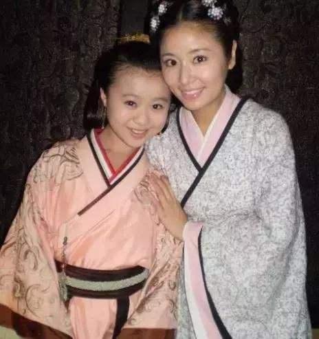6歲出道因和林心如搭檔飾演皇后走紅，如今21歲的她長成這樣 
