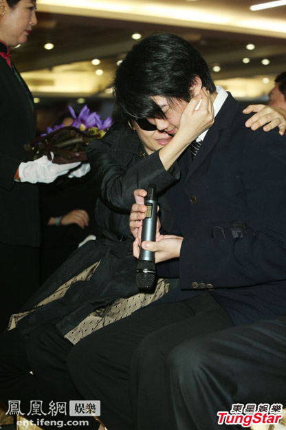 一首歌讓他狂賺幾個億，如今病逝，歌曲卻無人不知無人不曉！