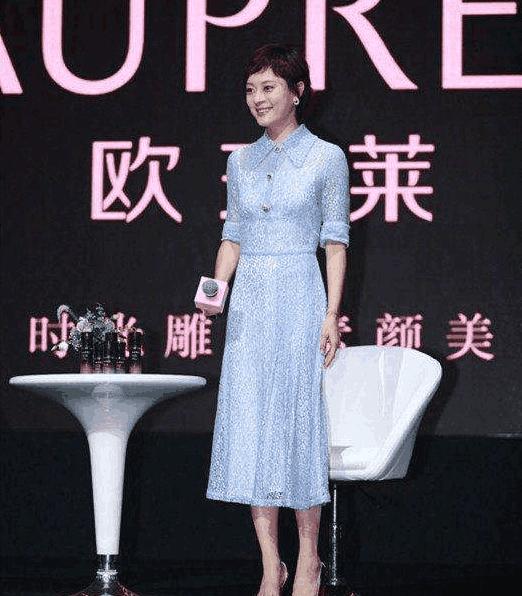 36孫儷和42林心如，同穿襯衣裙，網友：這氣質真不止差6歲！