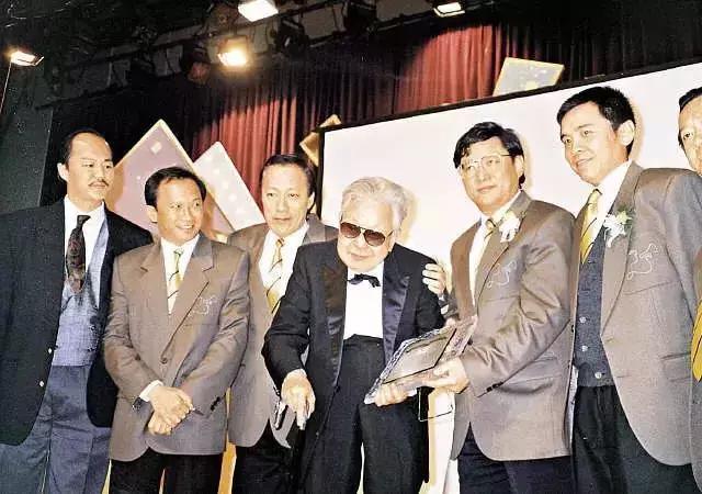 香港影壇八大武術班底，洪家班人才濟濟，成家班實戰高手也不少 