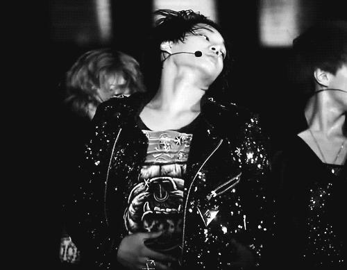 EXO「靈魂舞者」KAI出席文熙俊的廣播節目，透露有SOLO專輯計劃！