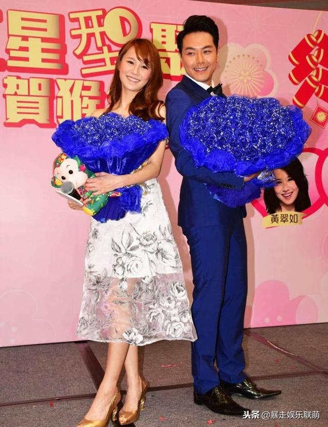 兩次求婚才成功！蕭正楠TVB頒獎禮上公布與黃翠如結婚喜訊 
