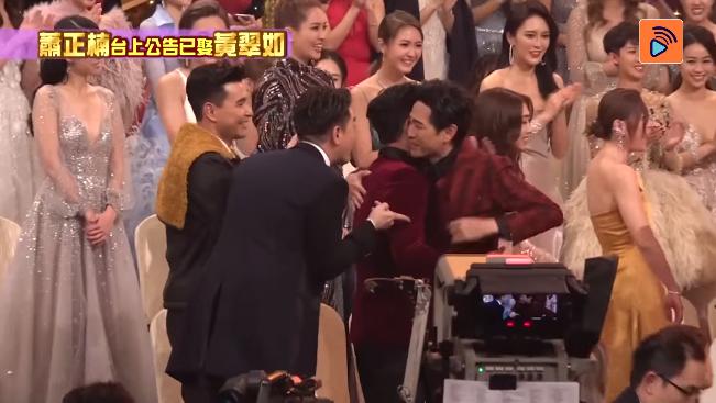 【鏡頭後的藝人真面目！】TVB萬千星輝頒獎典禮鏡頭後沒拍到的地方, 原來他們都在台下做這些事……