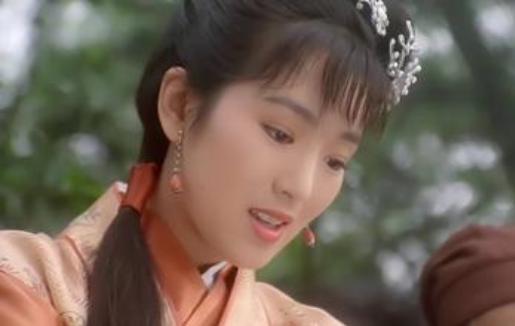 新版《唐伯虎點秋香》定妝照曝光，石榴姐沒變，秋香卻不敢認 